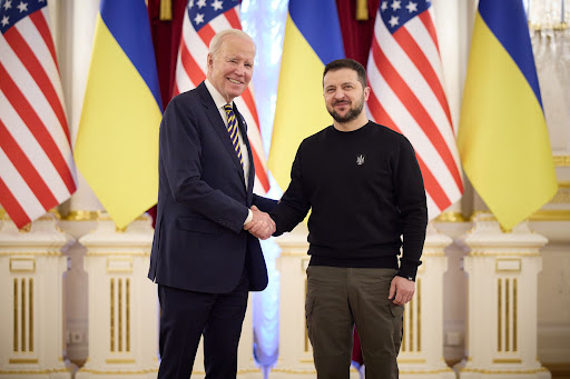 США продовжать допомагати Україні