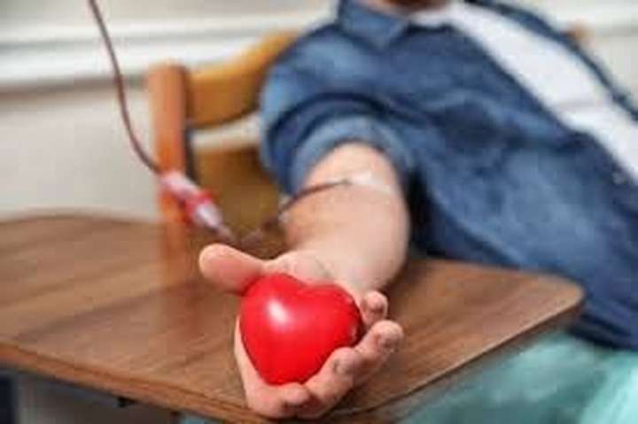 У Вінницькому ліцеї здали 18 літрів крові для лікування поранених воїнів ЗСУ