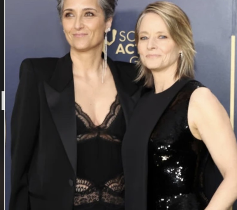 Американська акторка Джоді Фостер з’явилася на кінопремії разом зі своєю дружиною