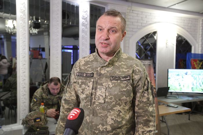 Три рекрутаційних центри у прозорих офісах Вінниці відкриває 120-та бригада 