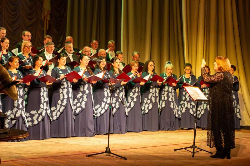 Прем’єра концерту-реконструкції «Прилетіла ластівочка» відбулась у Вінниці