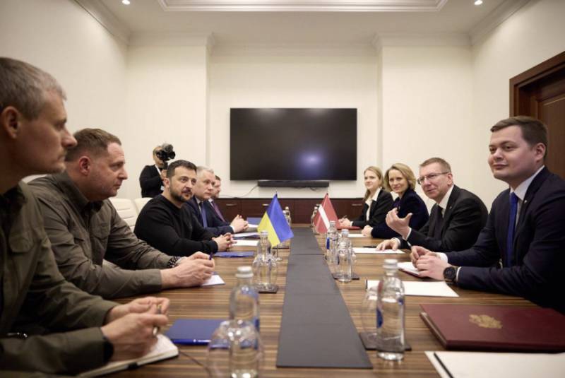 Президент України із Президентом Латвії підписали двосторонню безпекову угоду