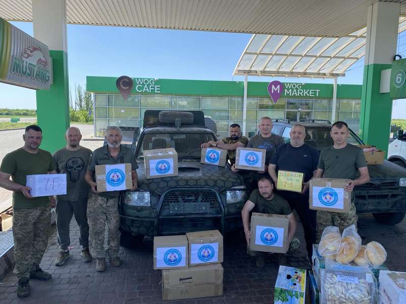 Небайдужі бершадчани відвідали воїнів-земляків