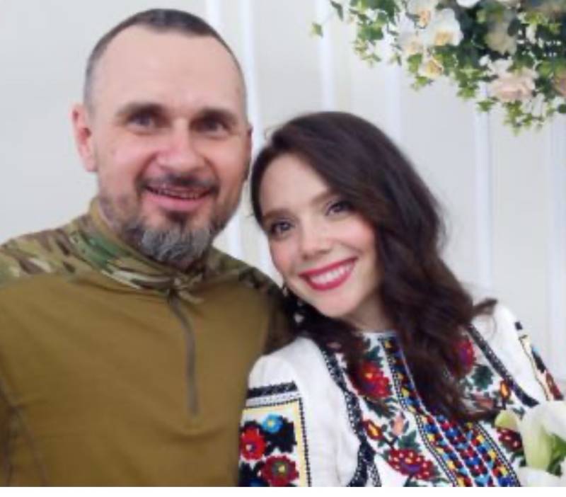 Дружина Сенцова розповіла хто її підтримує як дружину військового