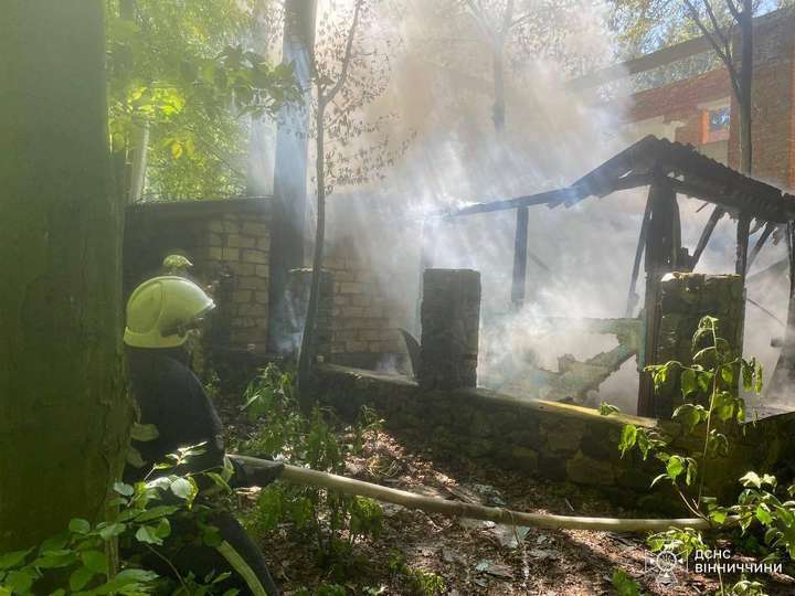 На Вінниччині через необережність під час куріння загинув 69-річний чоловік
