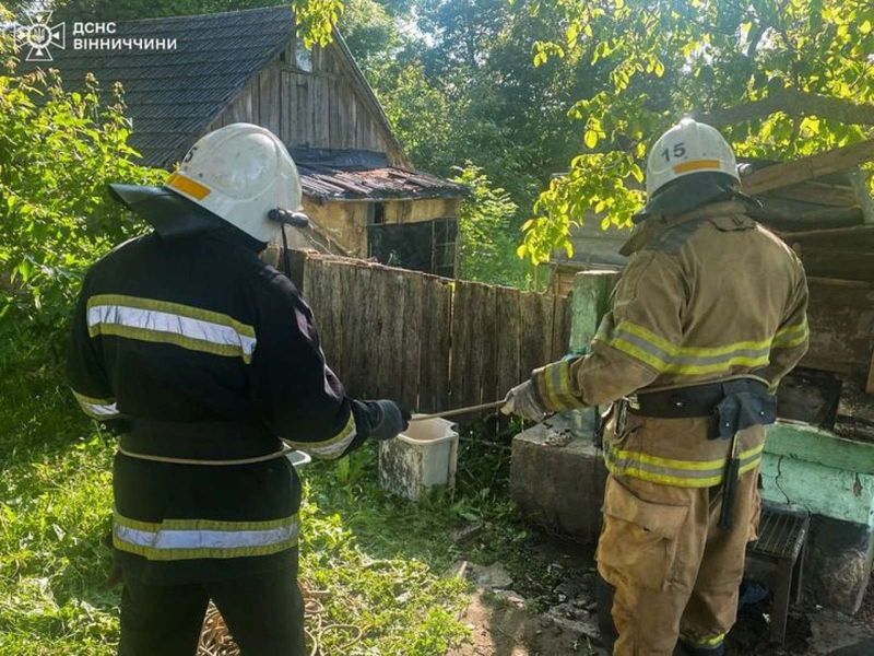 Двох пенсіонерів знайшли в криниці на Вінниччині