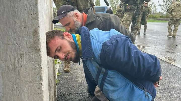 На Вінниччині суд залишив під вартою батька та сина, підозрюваних у розстрілі поліцейського