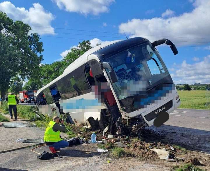 Автобус «Київ-Варшава» перекинувся у Польщі