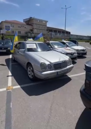 У Вінниці відбувся автопробіг в підтримку військовополонених (відео)
