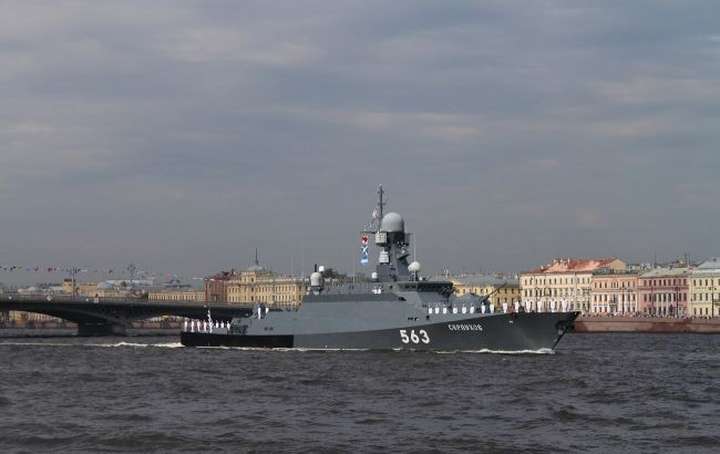 Вивести з ладу корабель “Серпухов” на Балтиці допоміг росіянин
