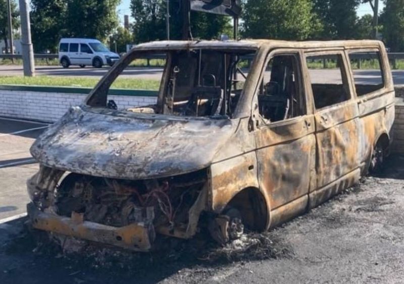 Підпалили евакуаційний автомобіль медичної служби Третьої штурмової бригади