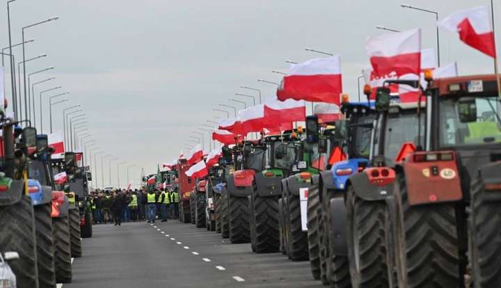 Польські фермери планують відновити протести