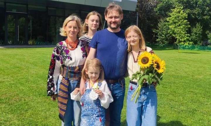 Дружина Євгенія та троє їхніх доньок загинули під час російської атаки на Львів
