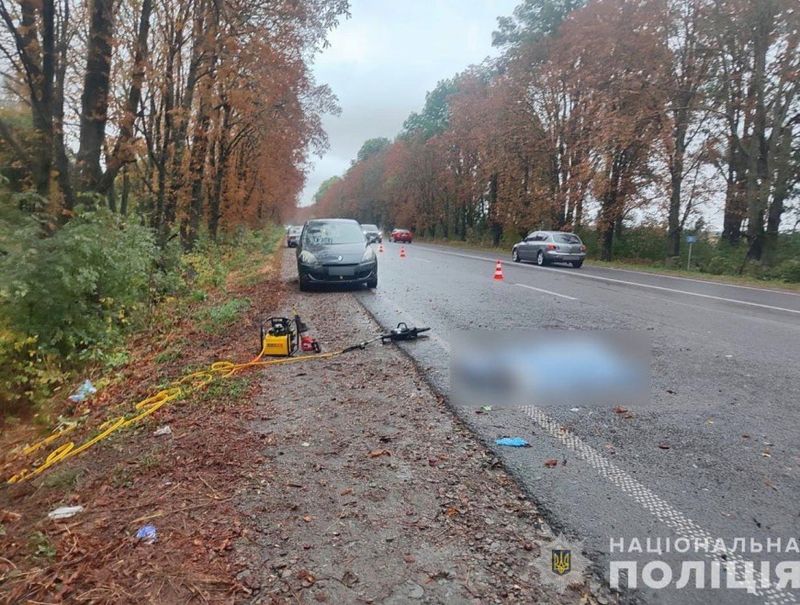 Мікроавтобус наїхав на велосипедиста. Той загинув