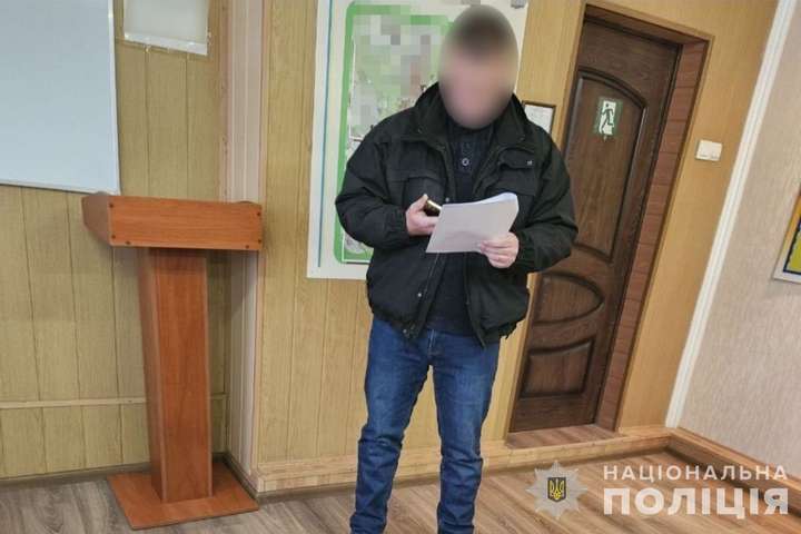 Колишнього сільського голову на Вінниччині викрили в незаконних оборудках із землею