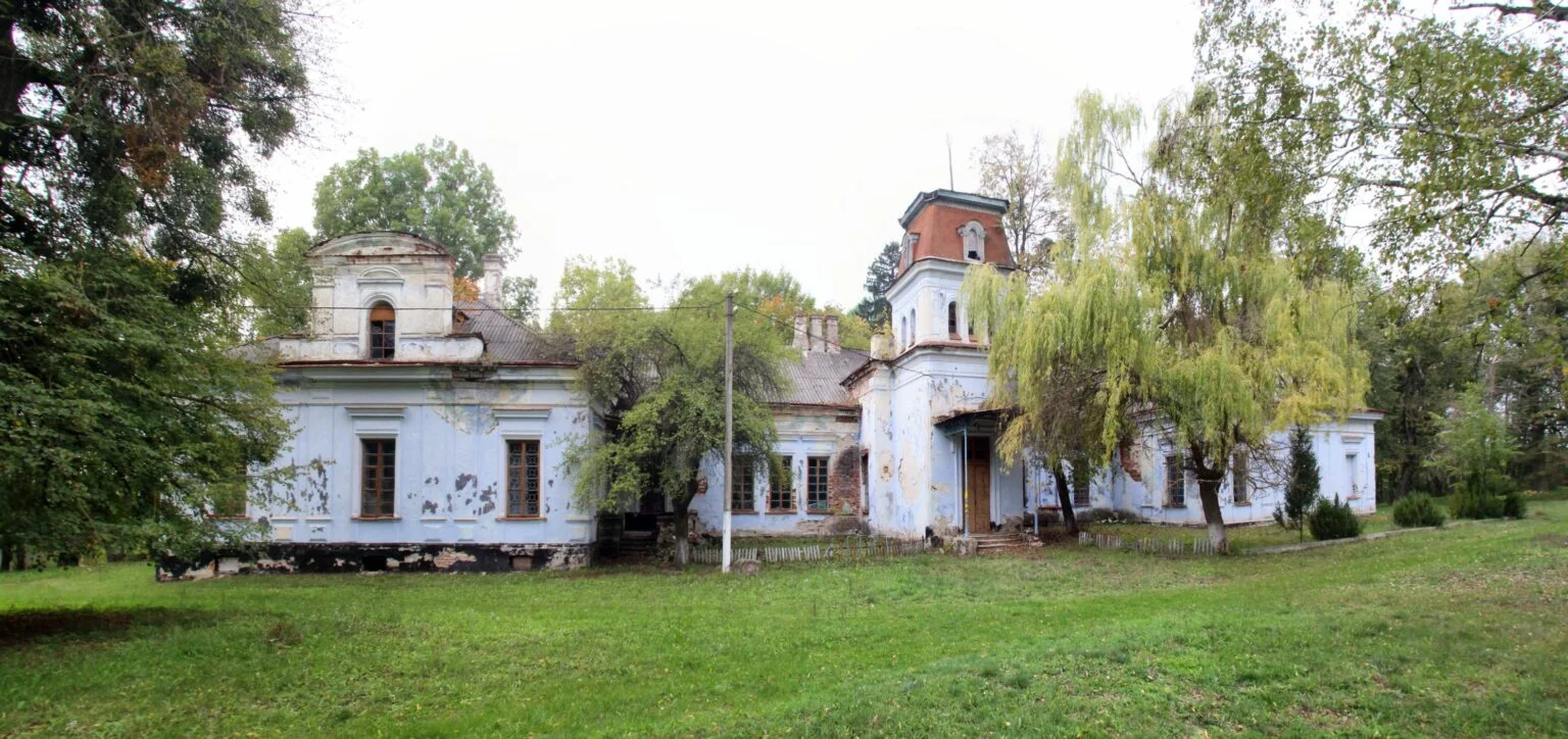 На Вінниччині планують відновити унікальний старовинний маєток