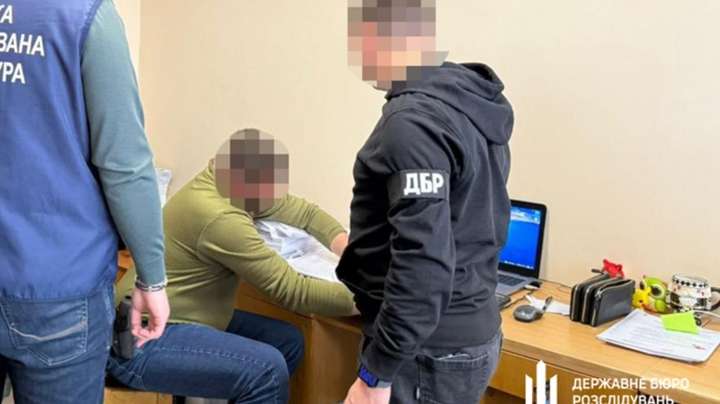 Бухгалтер вкрав понад 2 млн виплат зниклих безвісти бійців