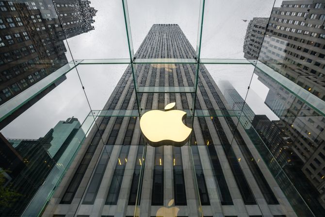 $95 млн у справі про прослуховування клієнтів заплатить компанія Apple