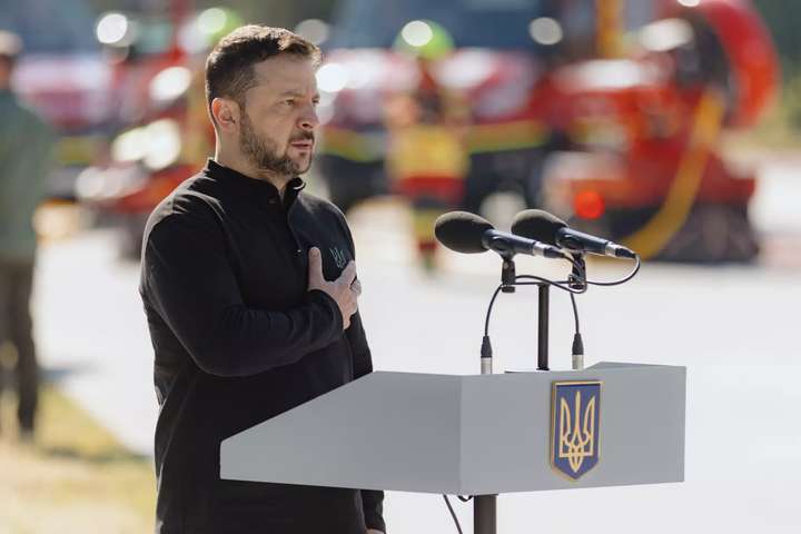 Не можна починати переговори з путіним без України.