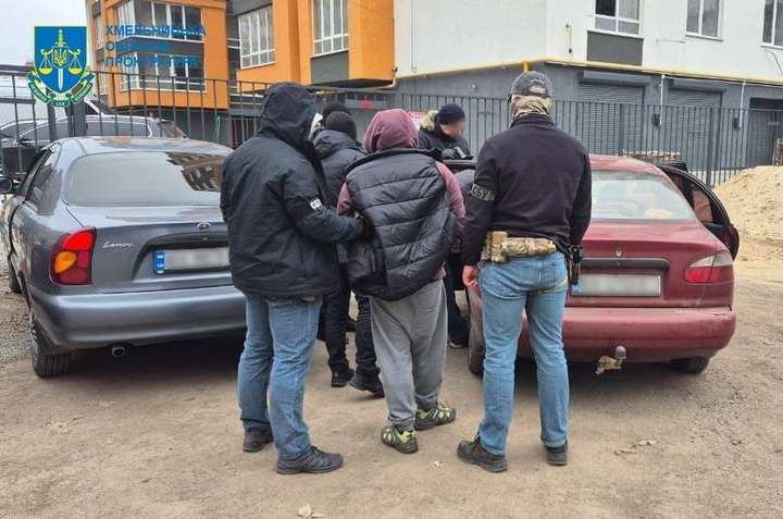 Протиправну діяльність агента припинено
