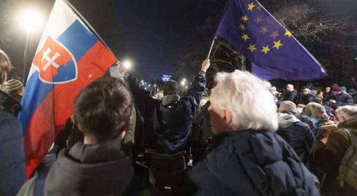 Словаччина видворила українця, звинувативши в підготовці держперевороту