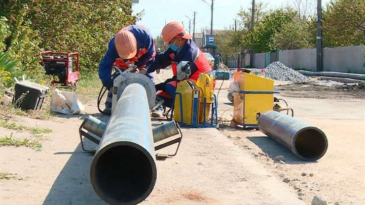 Майже розвалили критичну інфраструктуру, бо бронювали “блатні” підприємства