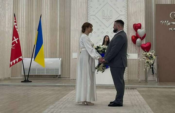 На День закоханих на Вінниччині одружилося 54 пари