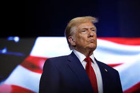 Трамп заявив, що США “досягають прогресу” в переговорах щодо припинення війни РФ з Україною