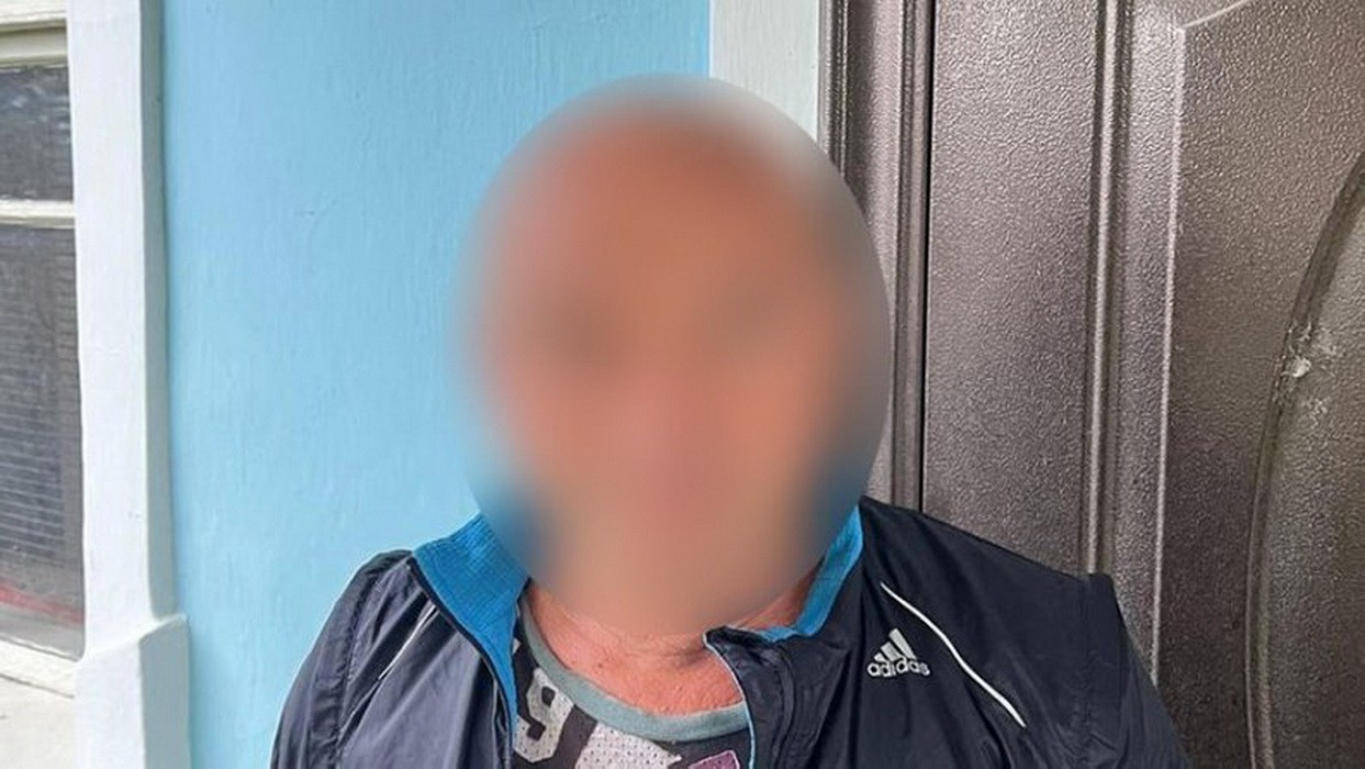 Зґвалтував дитину з інвалідністю: на Хмельниччині засудили 52-річного чоловіка