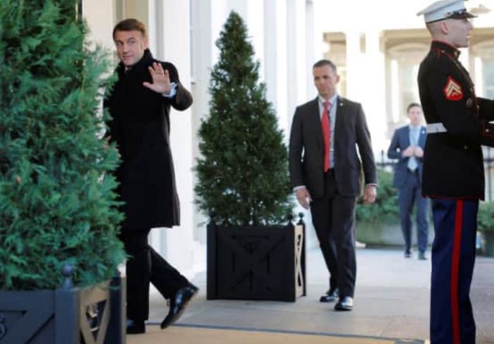 Макрон прибув у Білий дім на переговори з Трампом
