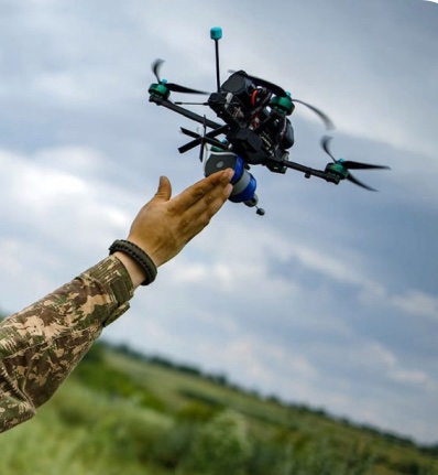 Міноборони планує у 2025 році закупити 4,5 млн FPV-дронів, — директор Департаменту політики закупівель МО Гліб Канєвський