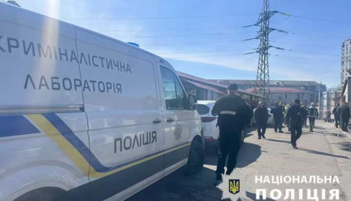 Поліція з’ясувала причину вибуху на столичному ринку “Юність”