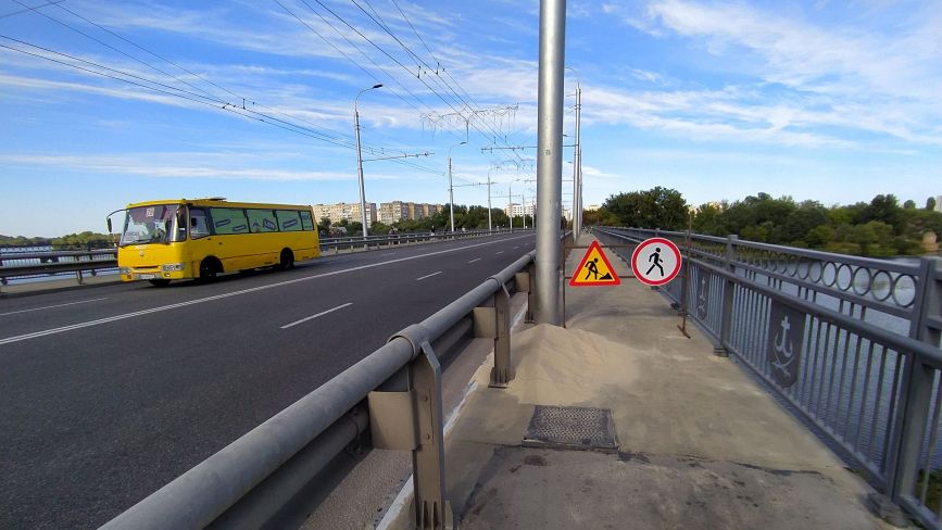 У Вінниці обмежать проїзд Київським мостом