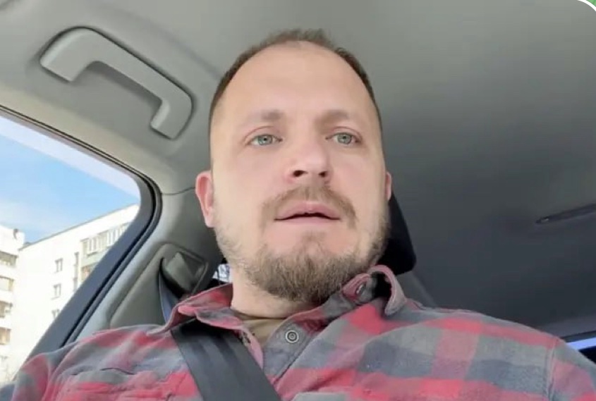 Мер Конотопа заявив: сьогодні вранці у Сумах, під час нагородження 117-ї бригади, організованого головою ОДА Артюхом, сталася атака