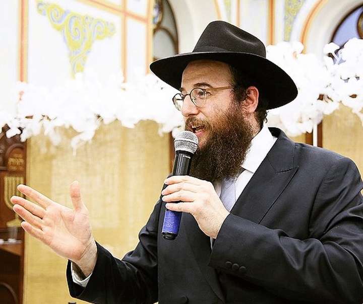 Головного рабина Буковини засудили за шахрайство