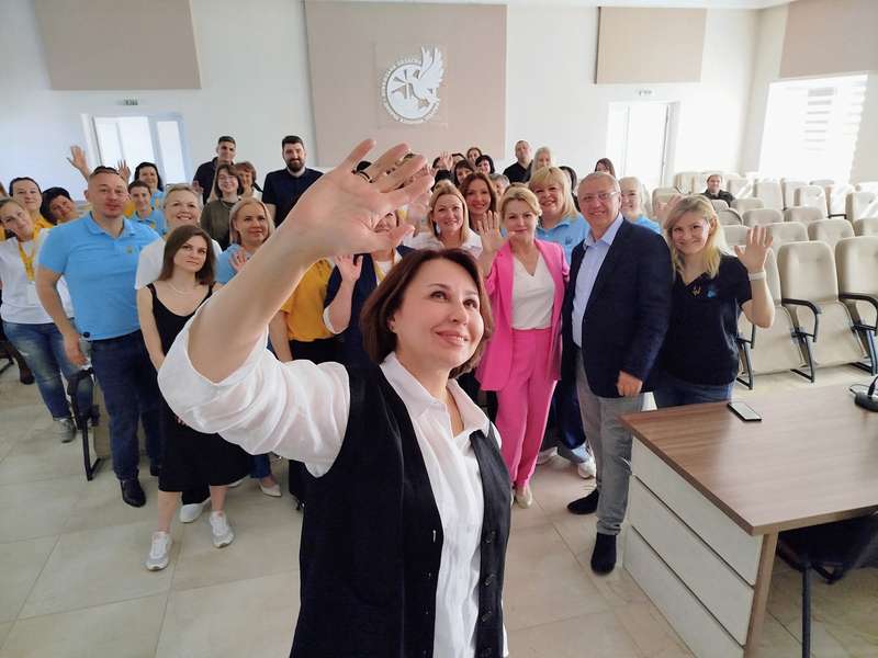 Обласна дитяча лікарня гостинно приймала Раду директорів Державної установи «Школа Супергероїв»