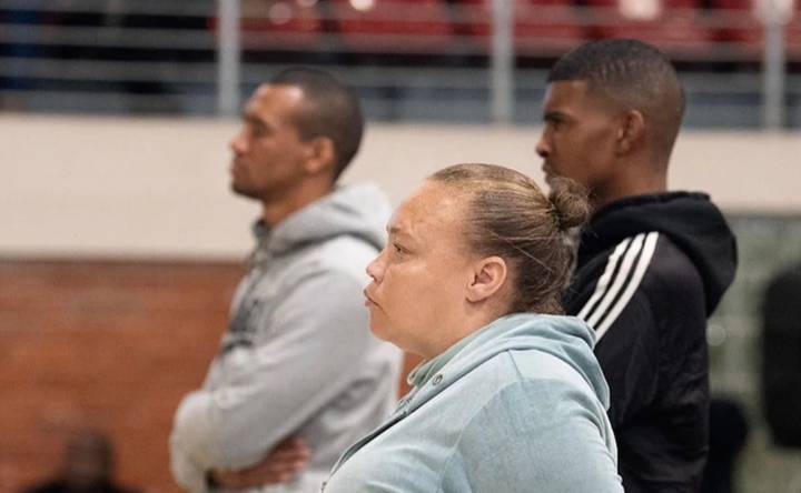 Матір продала доньку цілителю заради “очей і шкіри”