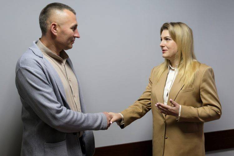 У Хмельницькій ОВА представили нового очільника департаменту охорони здоров’я