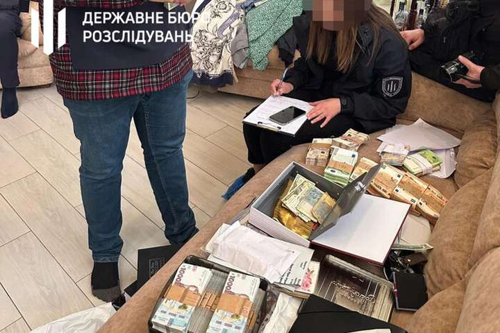 Директору «Нижньодністровської ГЕС» оголошено підозру через мільйонні розтрати