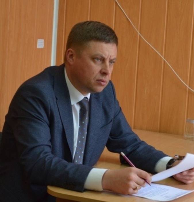 До 8 років тюрми засудили  головного землеміра області