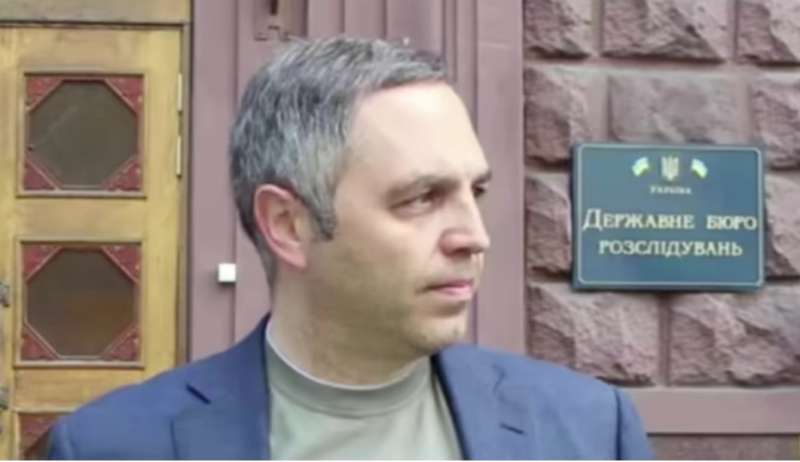 Чи був Портнов в Україні за два дні до вбивства