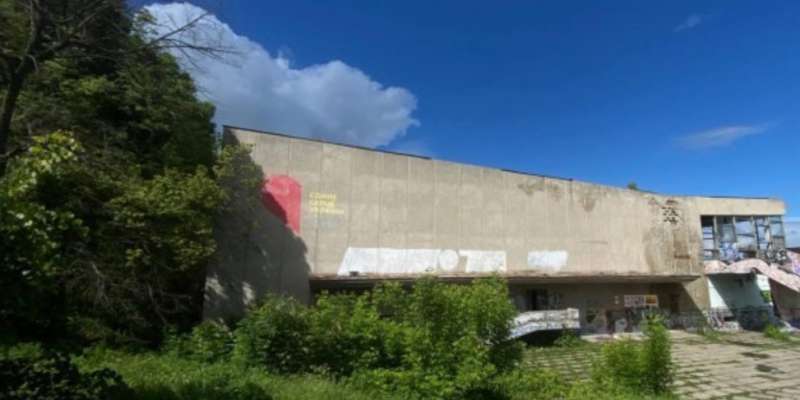 Колишній кінотеатр «Росія» передали комунальному підприємству