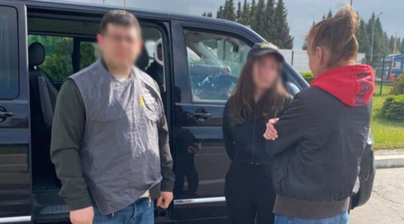 Німеччина видала підозрювану у розкраданні 1200 га під Києвом Людмилу Приходько