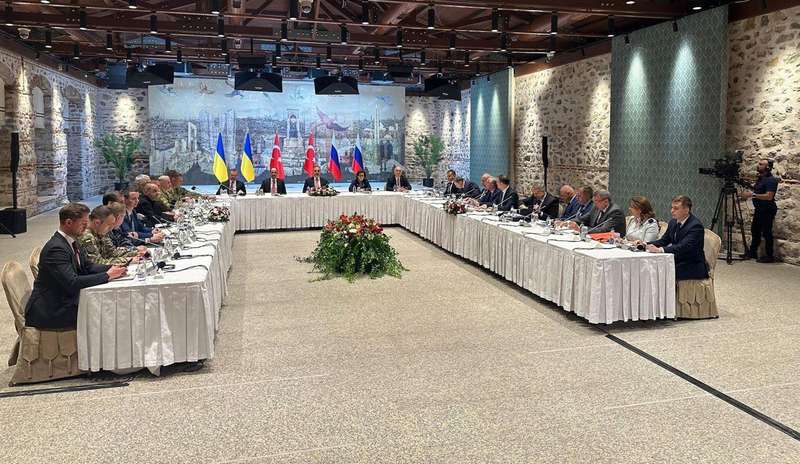 Переговори у Стамбулі між Україною та РФ призупинили