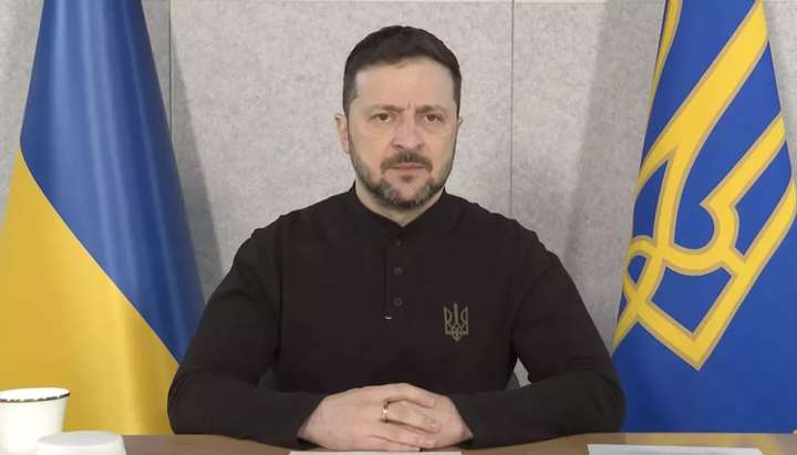 Україна не може гарантувати безпеку іноземцям, які їдуть у Москву на 9 травня – Зеленський