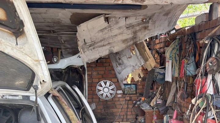 Намагався розібрати частину протитанкової ракети