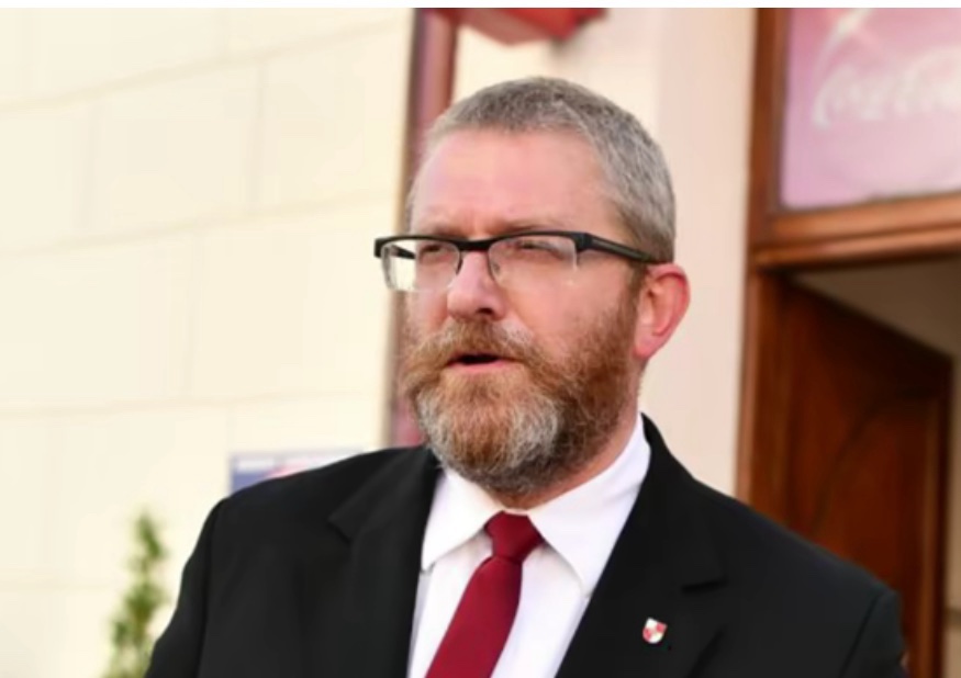 Європарламент позбавив імунітету польського депутата-українофоба Гжегожа Брауна