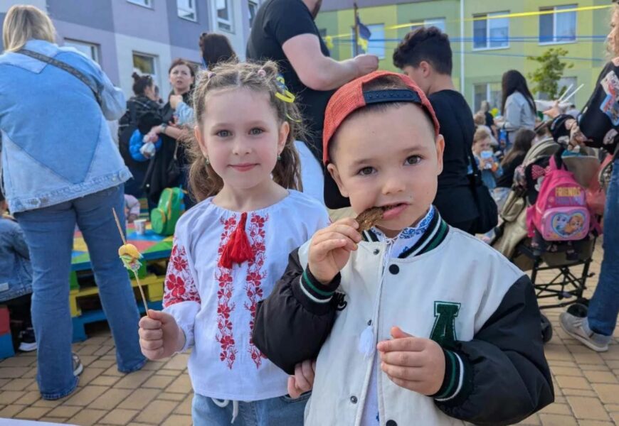 На благодійному ярмарку у вінницькому дитсадку зібрали 86000 грн для ЗСУ