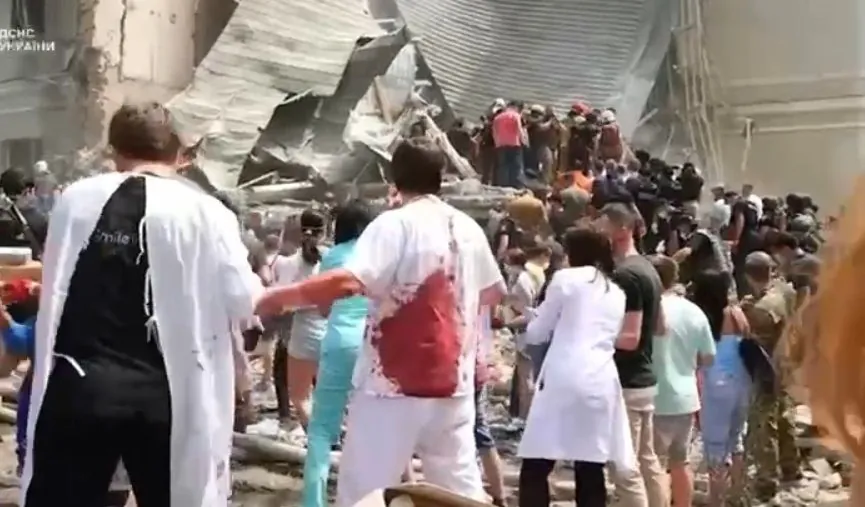 “Охматдит” почав ремонт після ракетного удару