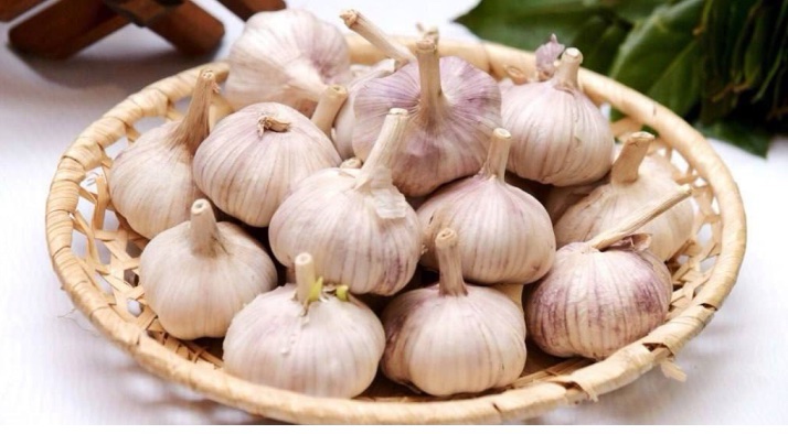 Часник проти болю в горлі